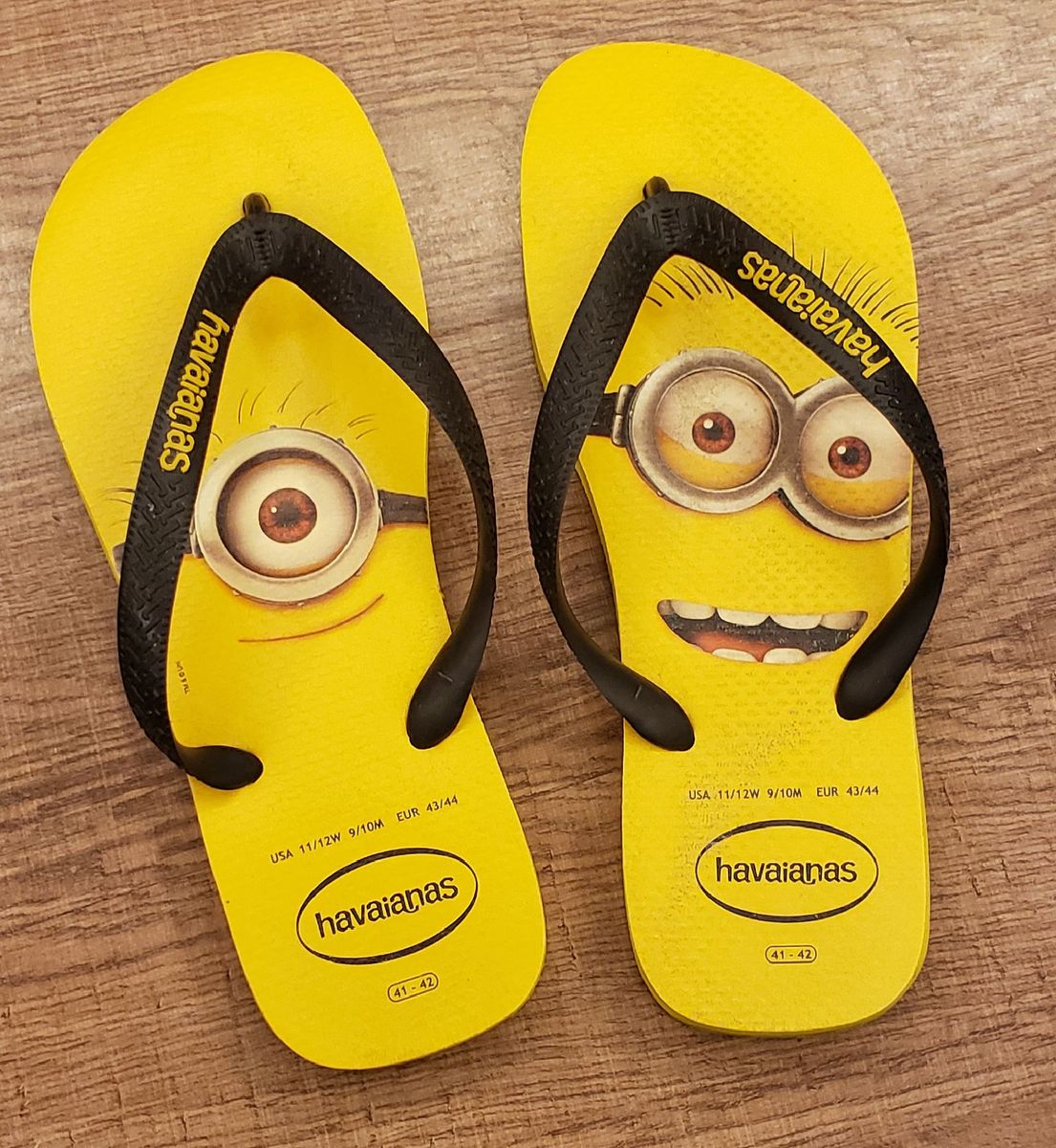 chinelo havaianas masculino minions