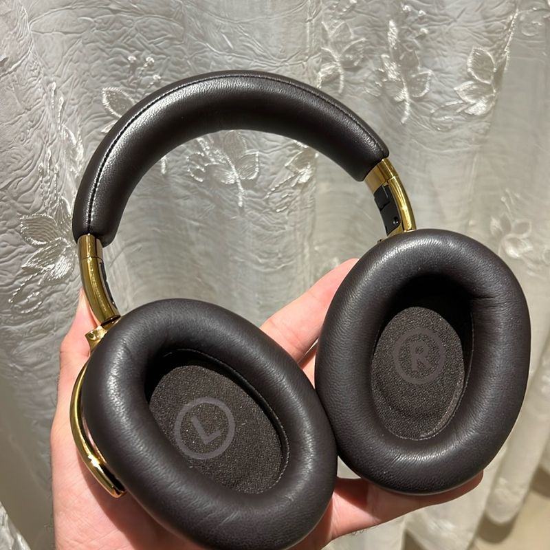 Headphone Montblanc Mb01 Marrom | Montblanc Usado 112579077 | enjoei