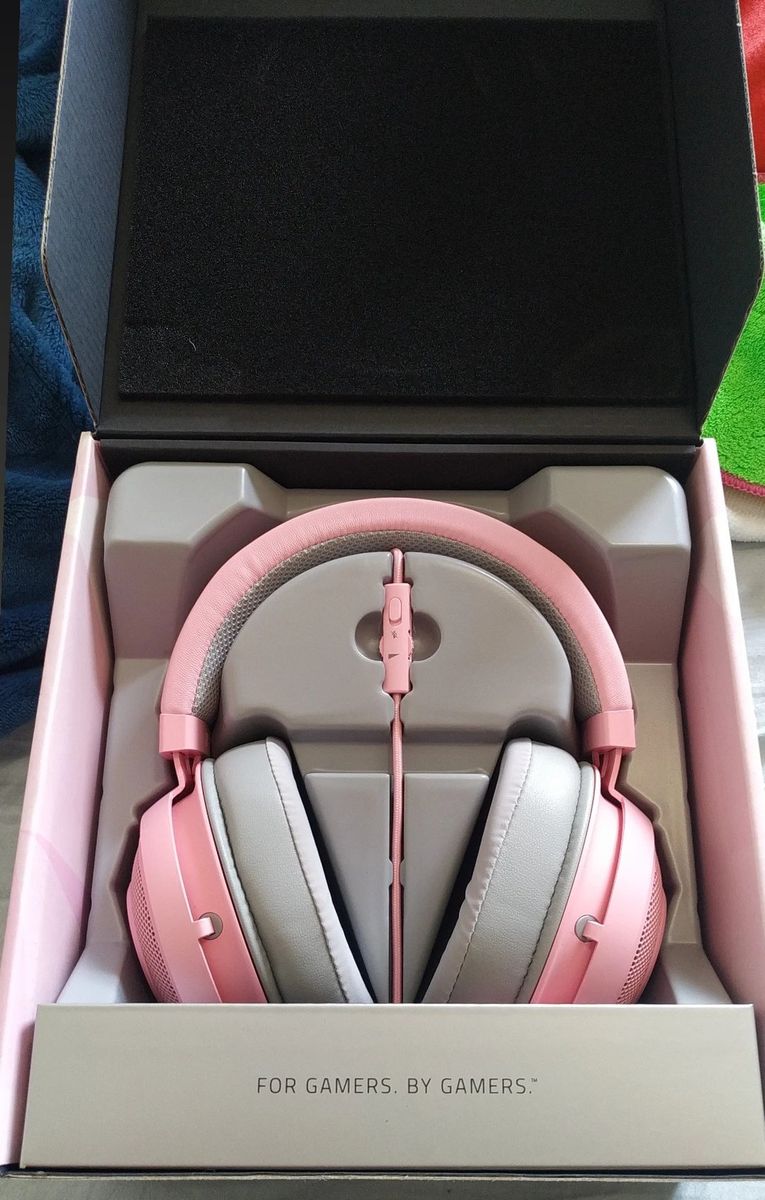 Fone de Ouvido Headset Gamer Razer Kraken Multi Platform Quartz Rosa