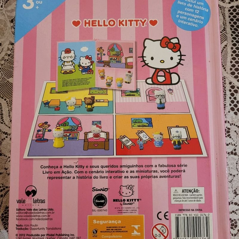 Livro Miniaturas Hello Kitty 12 Personagens + Cenário