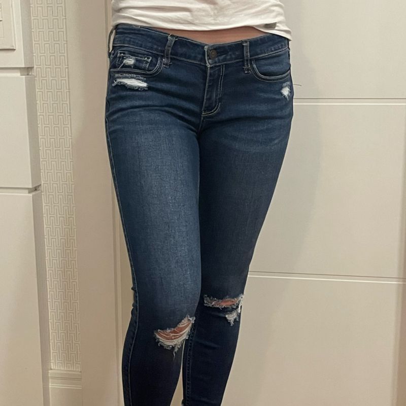 Hollister hotsell capri jeans