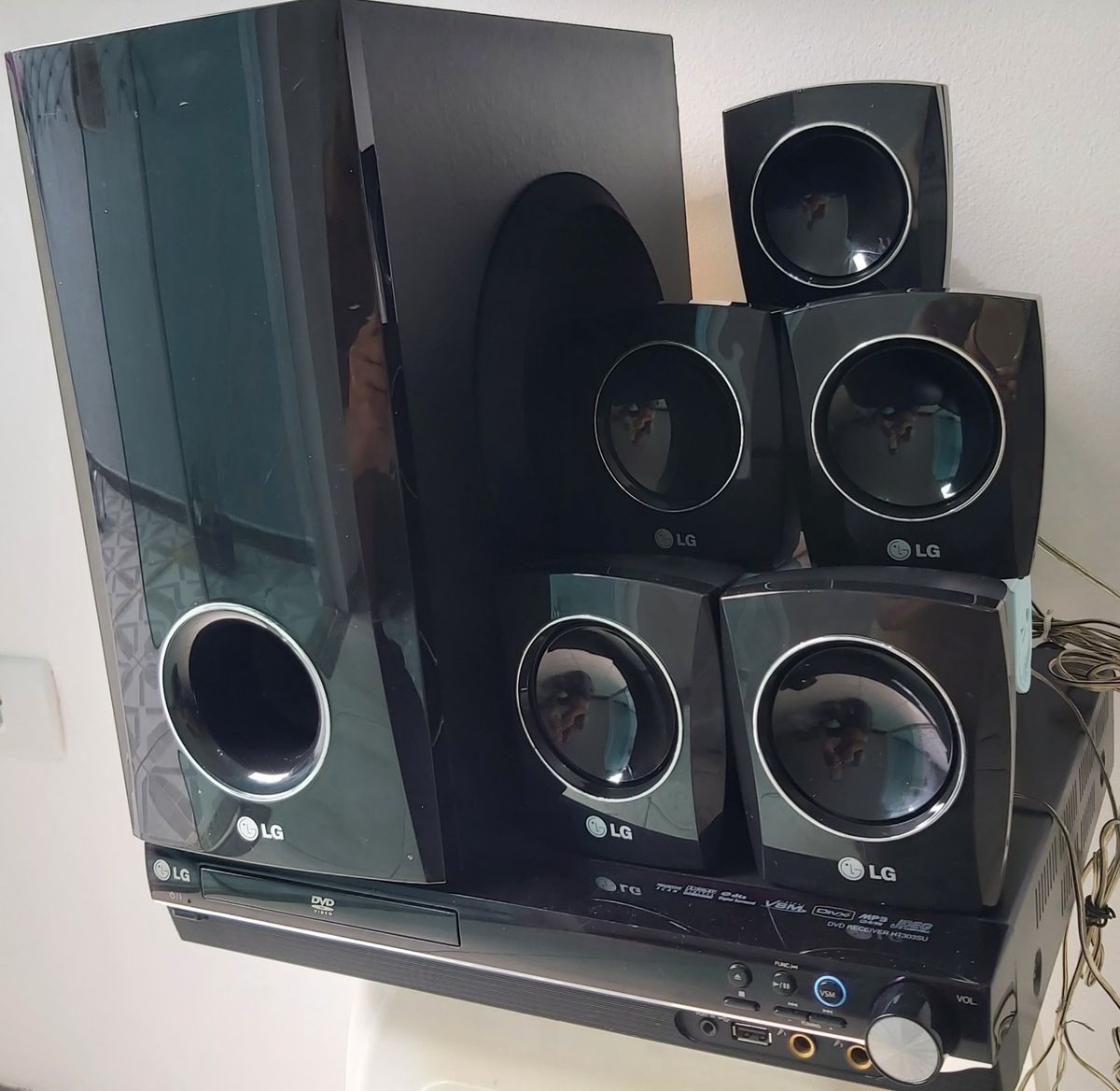 Home Theater Lg Ht303su Home Cinema 5.1 Canais 300 Watts Item de