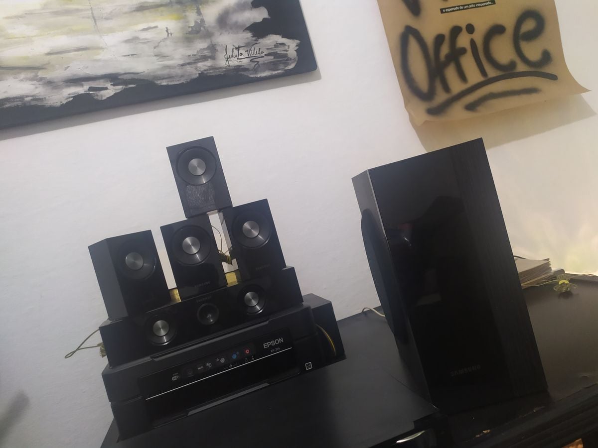 Home Theater Samsung Modelo Ht-c550/553 5.1 Canais - 1000w Rms | Item ...