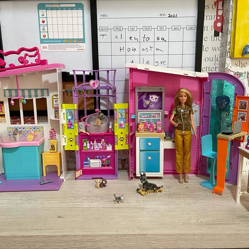 Barbie pet best sale care van