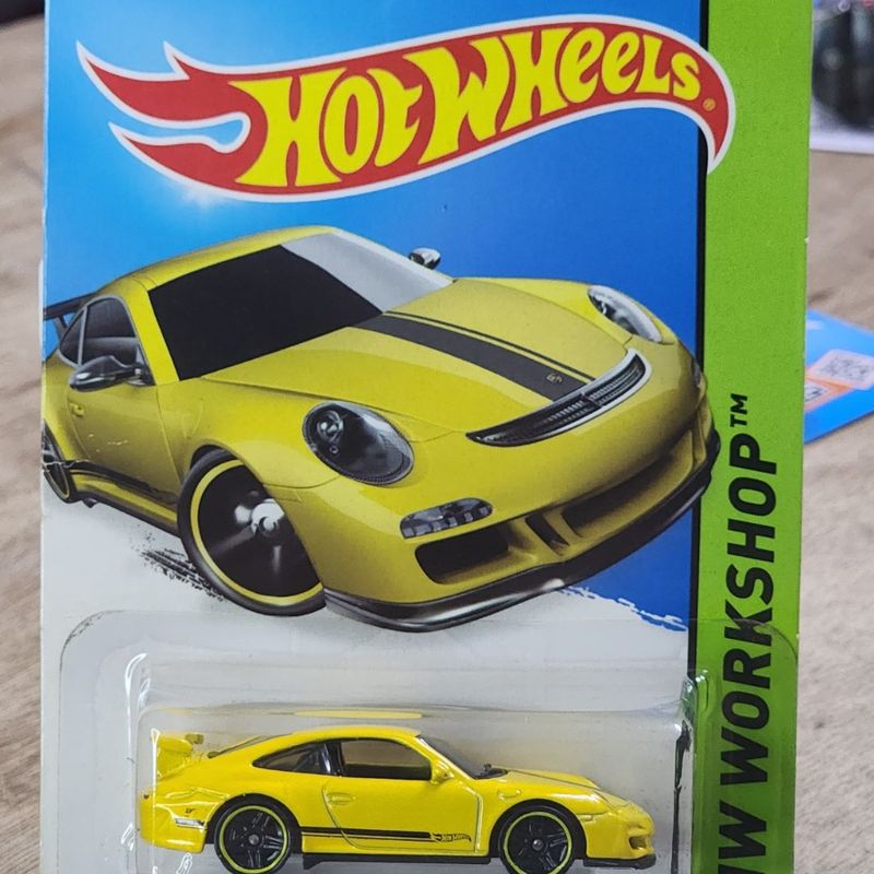 Hot Wheels 2015 Pearl Yellow - Porsche 911 Gt3 Rs 997 - Hw