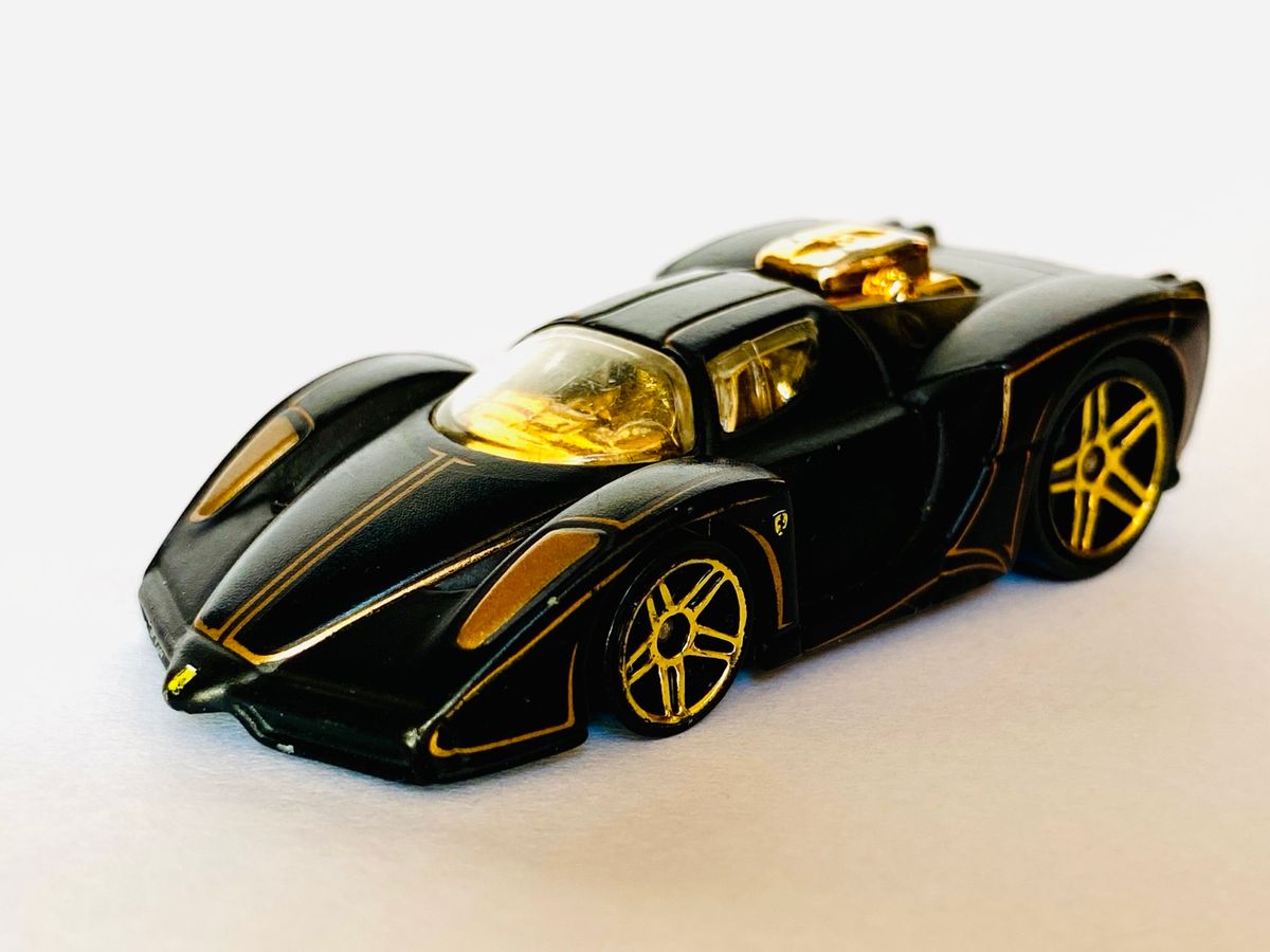 Hot Wheels Enzo Ferrari 2003 | Hot Wheels Usado 112186565 | enjoei