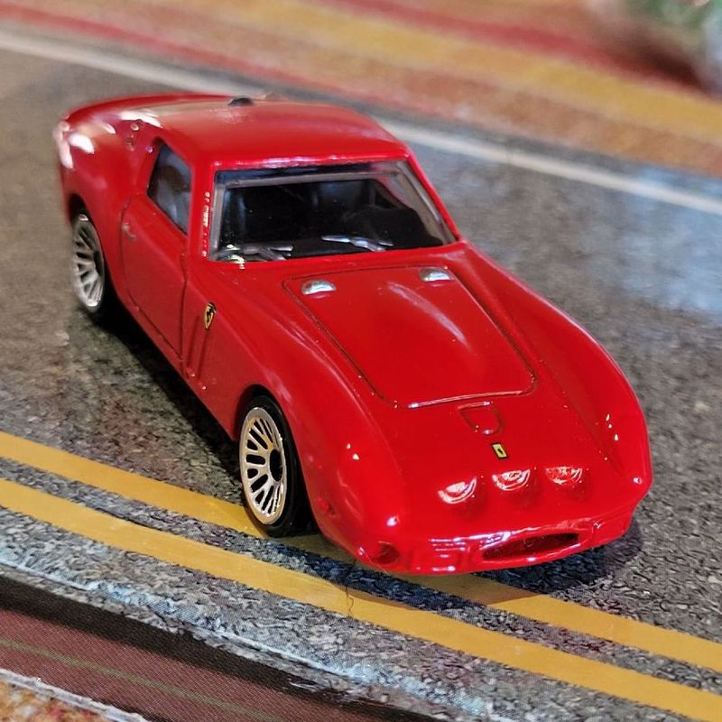 Carrinho Miniatura Hot Wheels Edição Especial raro