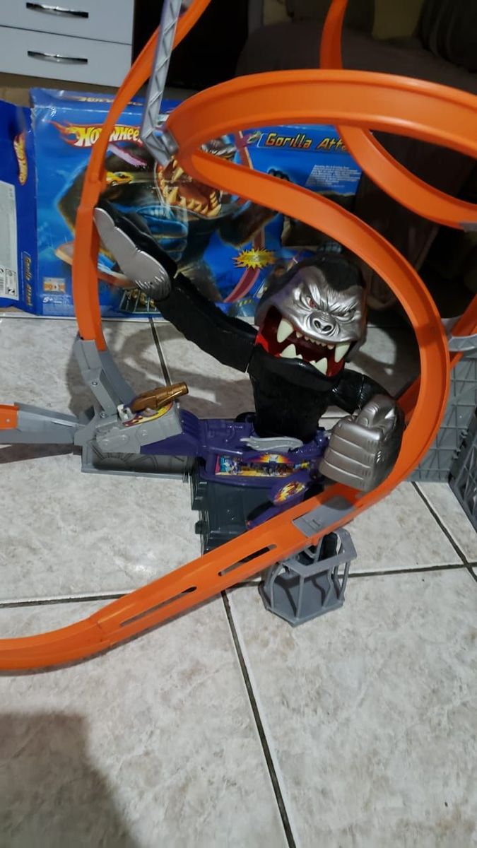 hot wheels gorilla attack track set