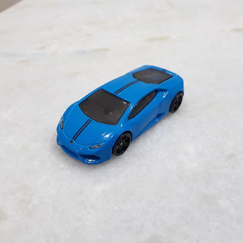 Carrinho Hot Wheels: Lamborghini Huracán (JP9JL) - Mattel