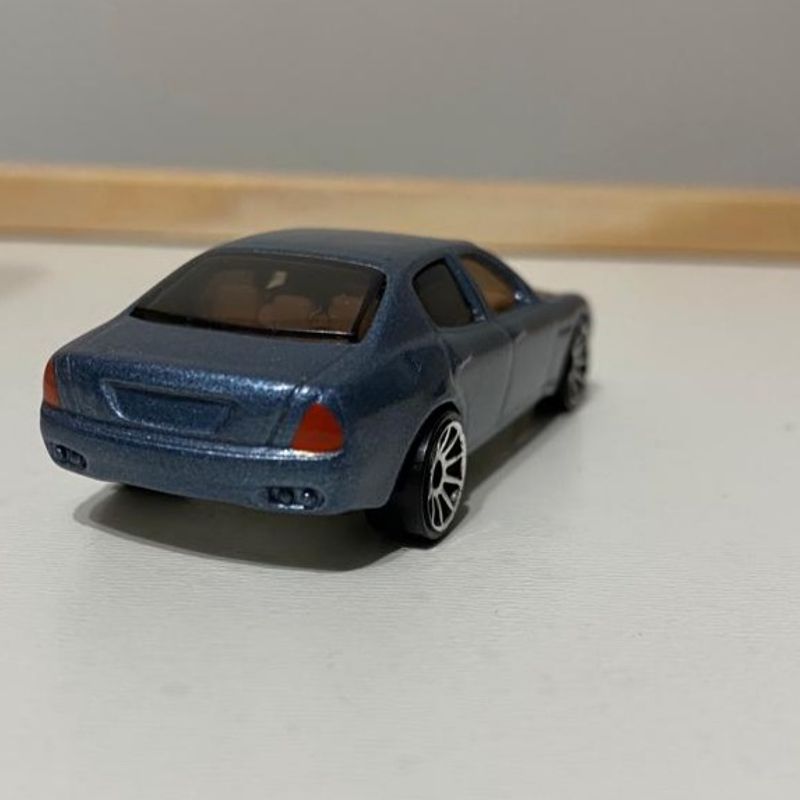 Hot wheels best sale maserati quattroporte