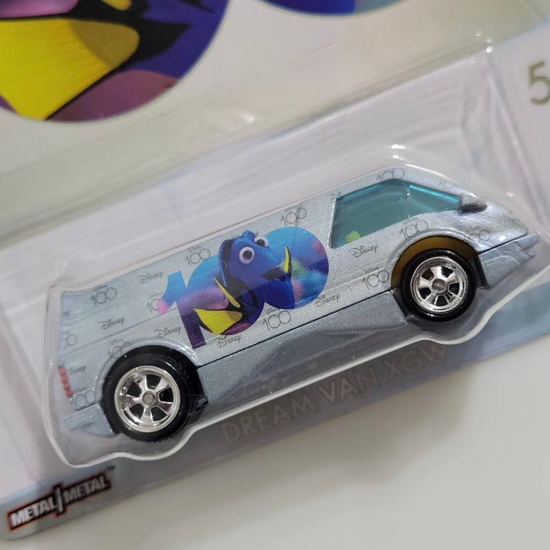 Carrinho Hot Wheels 1:64 Dory 2023 Disney 100 Anos