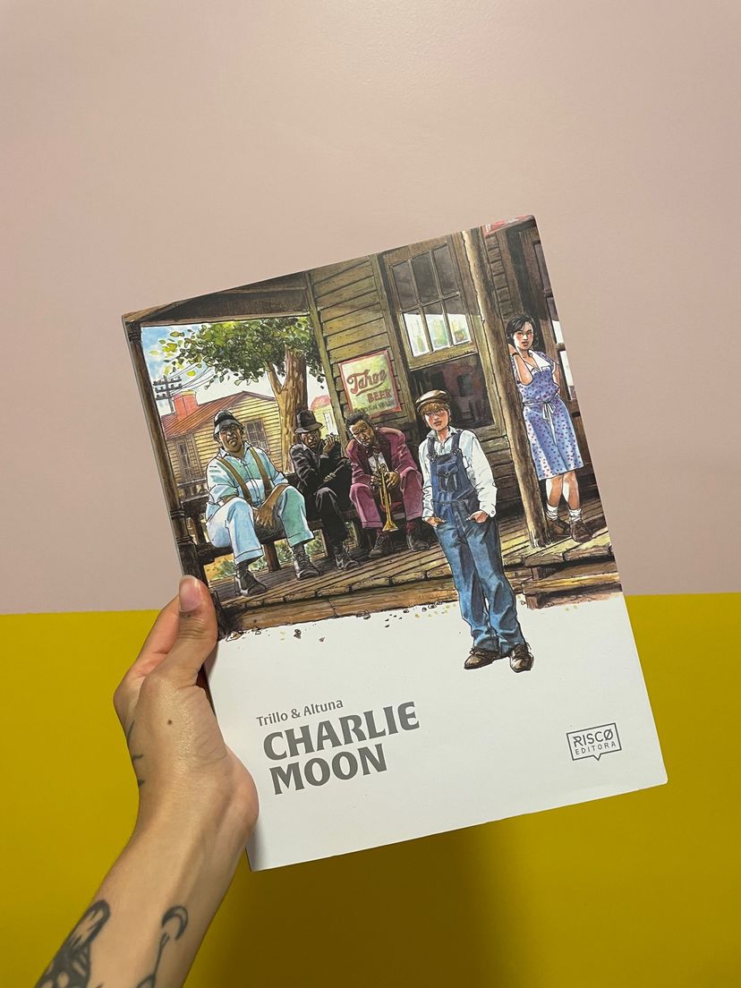 Hq Charlie Moon | Livro Usado 90629370 | enjoei