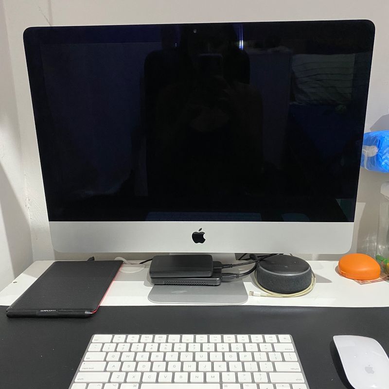 Imac, Retina 4k, 21,5`, 2019 | Apple Usado 82124623 | enjoei