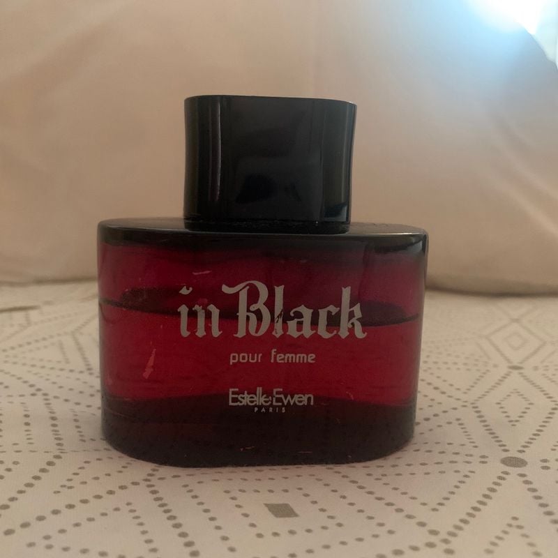 In black perfume online estelle ewen