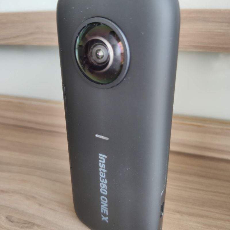 insta360 one x 360 camera