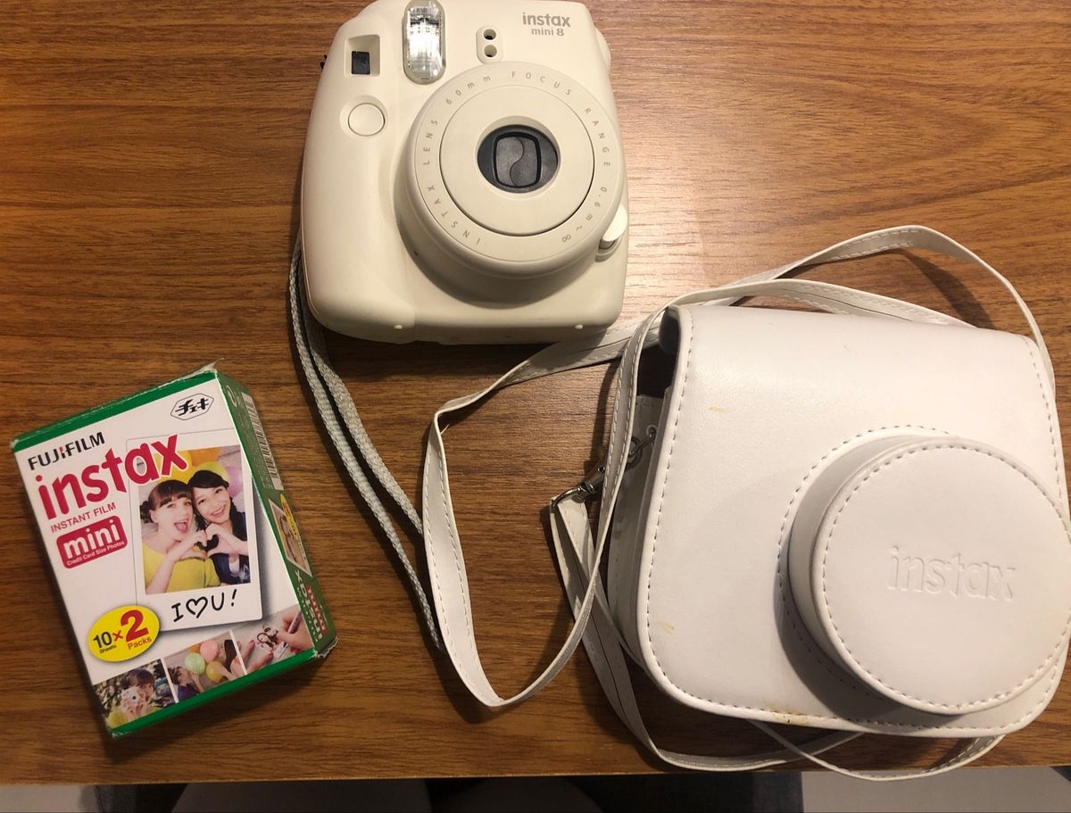 Instax Mini 8 Com Filme E Case Polaroid Instax Usado Enjoei