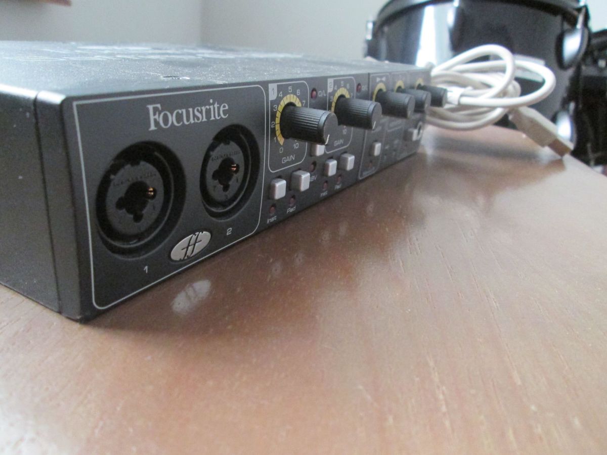 Interface de Áudio Focusrite Saffire 6 Item de Música Focusrite Usado