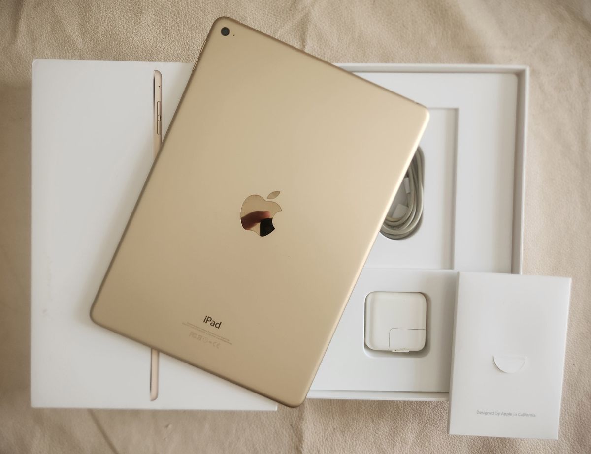 iPad Air 2 Wi-Fiモデル 64GB MH182J/A ゴールド Amazon.com: Apple iPad Air 2, 128GB, 4G + Wi-Fi - Gold (Renewed