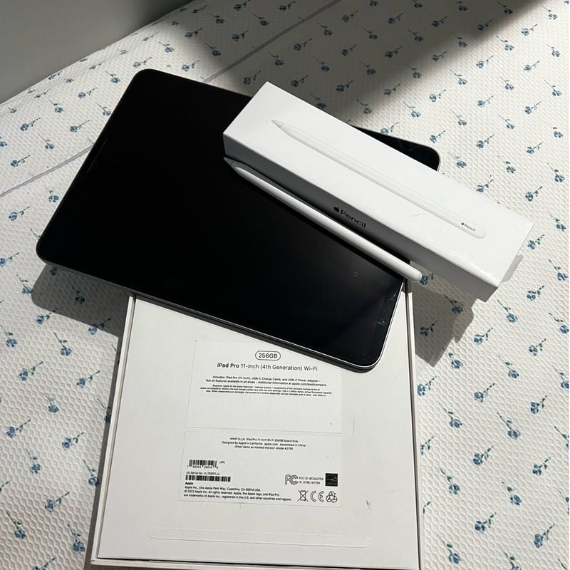 iPad Pro 第4世代 256GB + Apple pencil Apple Ipad Pro 13 4a Geração 256gb + Apple Pencil + Case