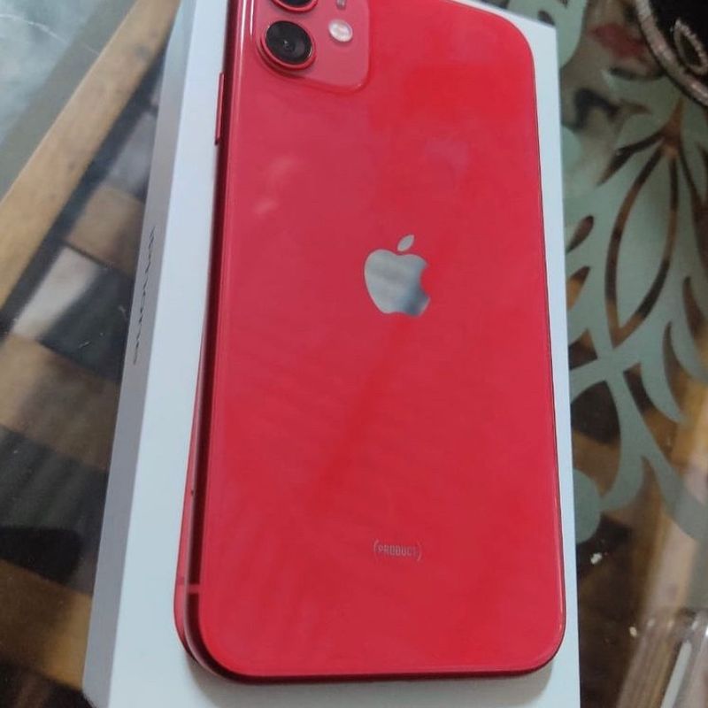 Iphone 11 256gb Product Red - Usado em Estado de Novo | Apple