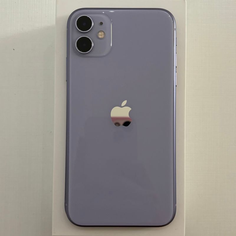 Apple iPhone 11 64 GB in discount Purple