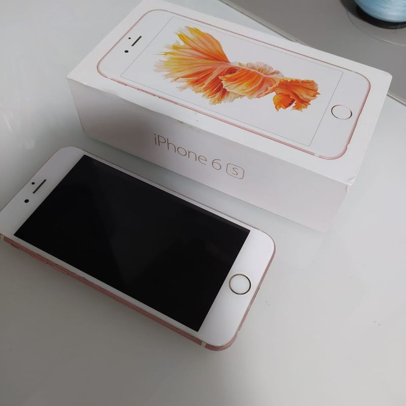 Celular iPhone 6S 16GB