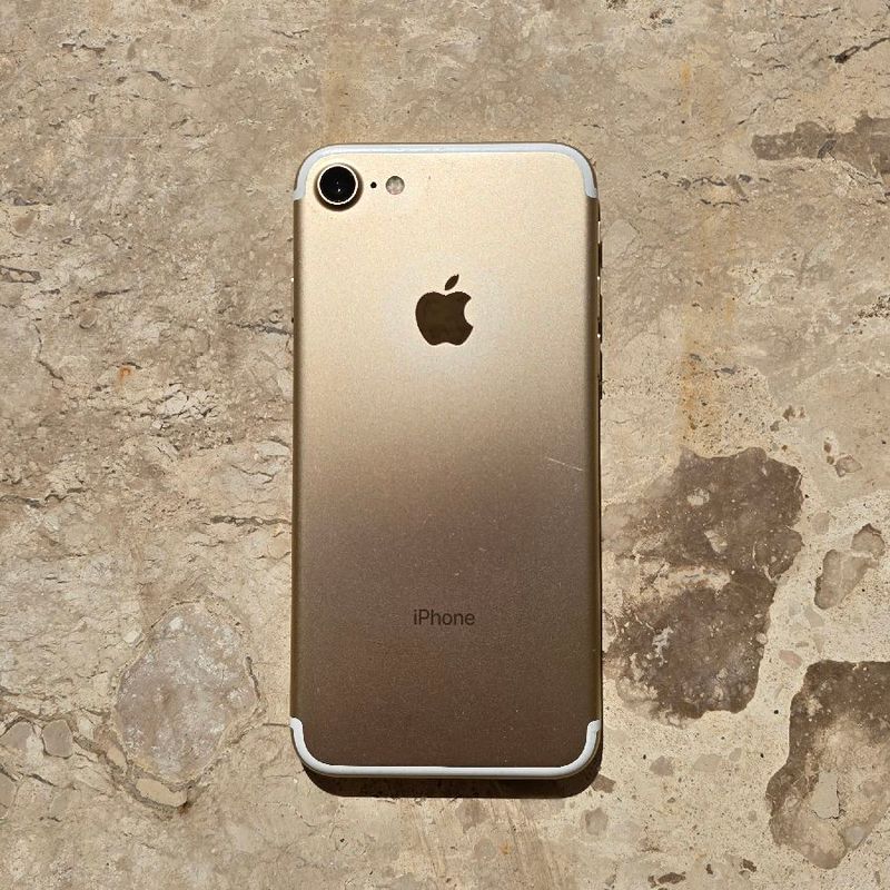 Iphone 7 - Dourado/Gold - 32gb - Ótimo Estado | Apple Usado