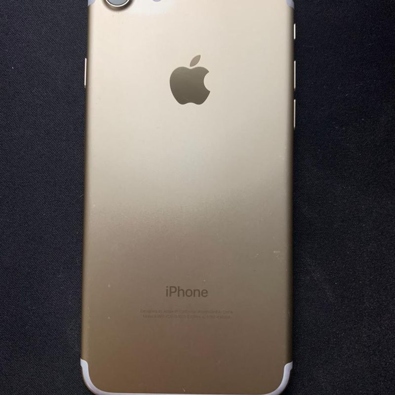 ムスビー｜☆新品同様☆iPhone7 128GB ゴールド J838743