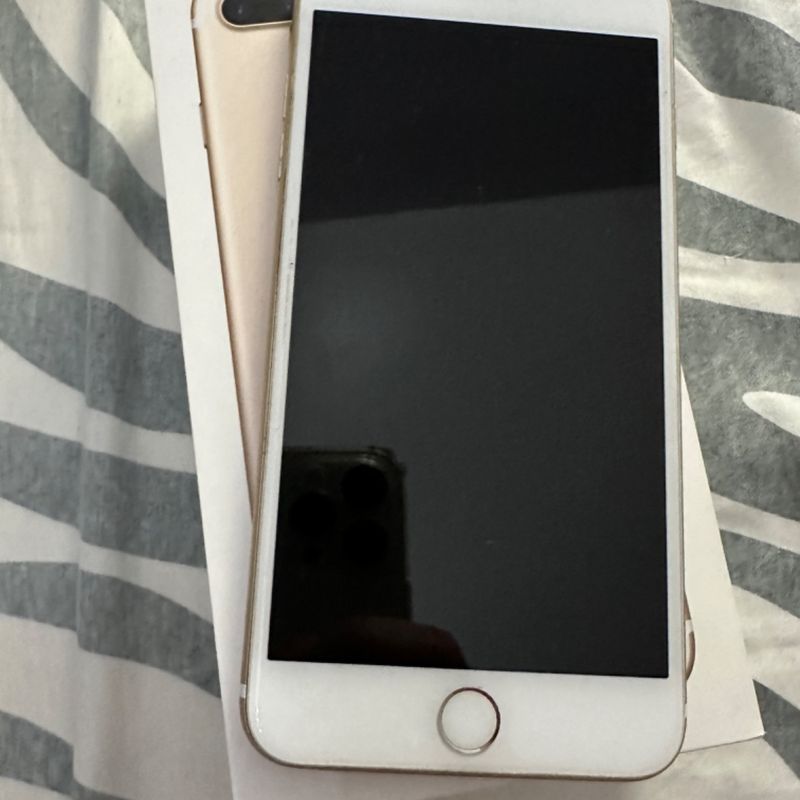 Iphone 7 Plus Dourado 256gb | Iphone Apple Usado 83484927 | enjoei