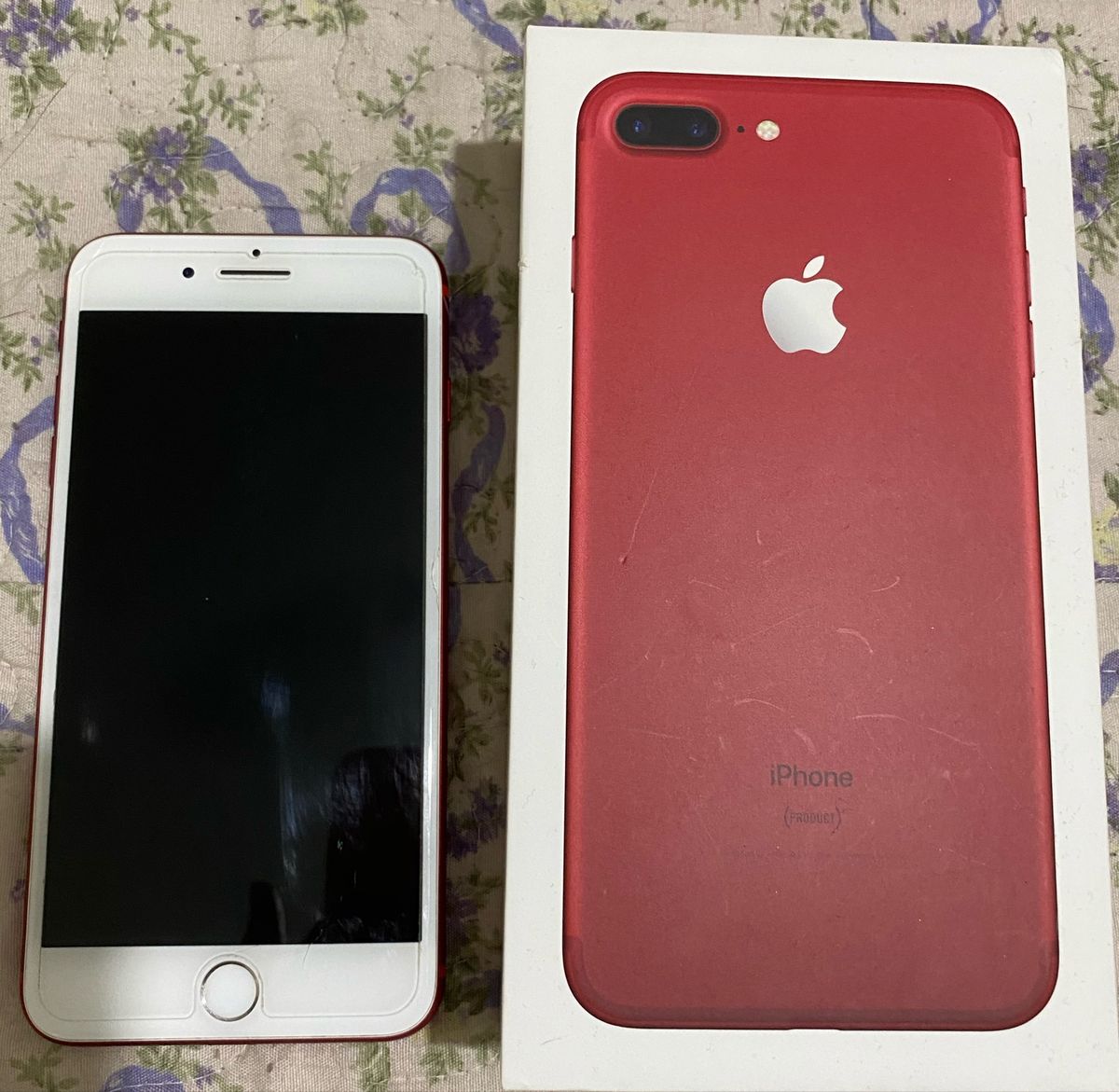 iPhone 7 Plus 256GB RED レッド SIMフリー ②