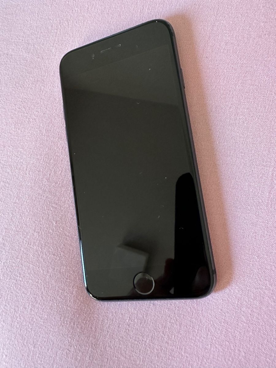 iPhone 8 64GB BLACK (seminovo) – LS