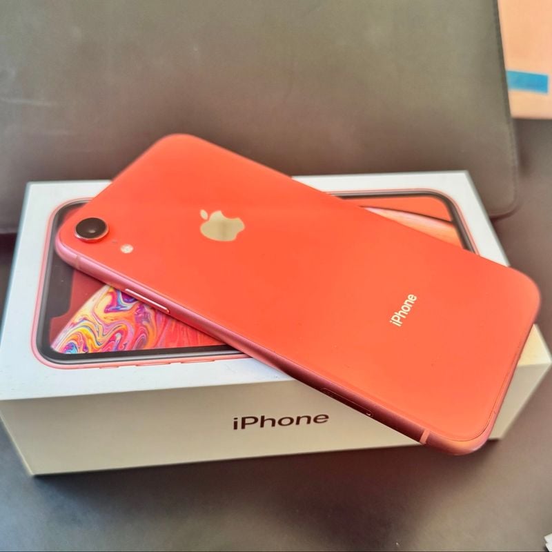 Iphone Xr (64gb) Laranja 78 Bateria C/ Cx e Nf Impecável | Apple