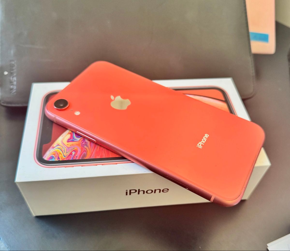 iPhone XR オレンジ 64GB バッテリー77% Iphone Xr (64gb) Laranja 78 Bateria C/ Cx e Nf Impecável | Apple