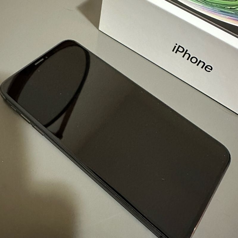 寺*田様 iPhone Xs Space Gray 256 GB au 画面割れ Iphone Xs Max 256 Gb Space Gray | Apple Usado 111315633 | enjoei