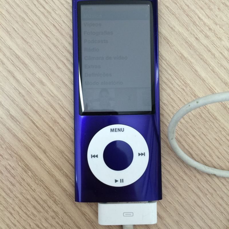 Apple iPod nano　Purple 16GB Apple iPod nano - 16GB Purple | Sweetwater