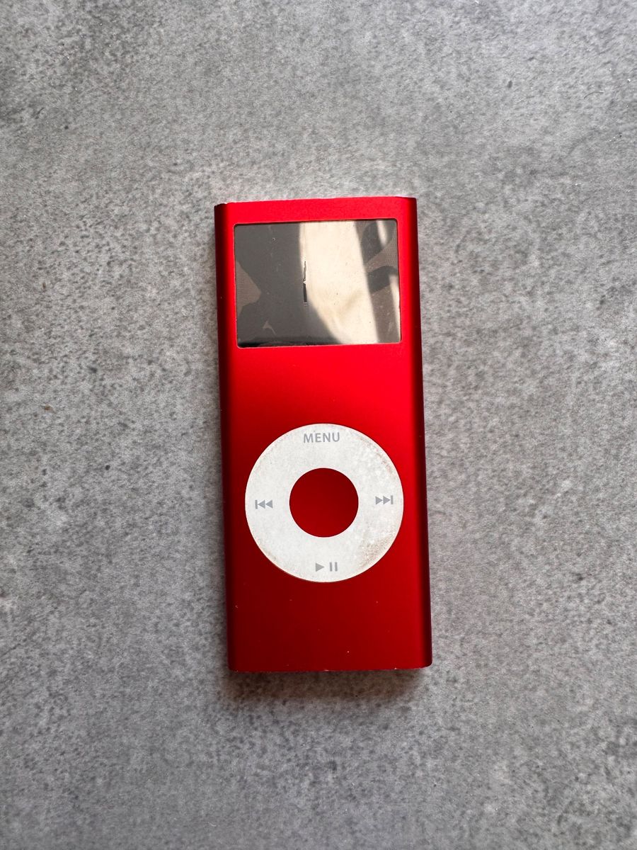 Ipod Nano (Red Product) | Apple Usado 107368304 | enjoei