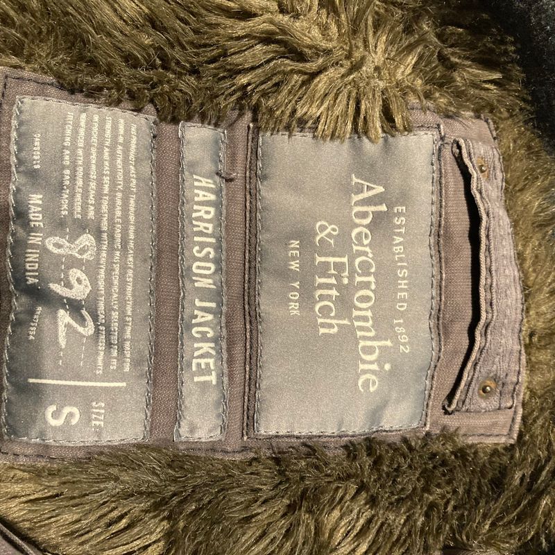 Jaqueta Abercrombie Harrison Jacket | Abercrombie & Fitch Usado