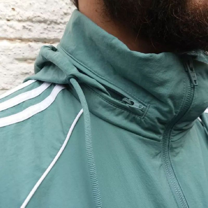 Corta vento adidas verde best sale