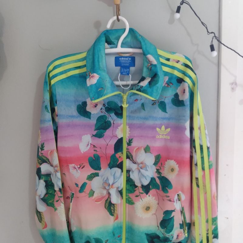 Casaco da adidas feminino hot sale florido