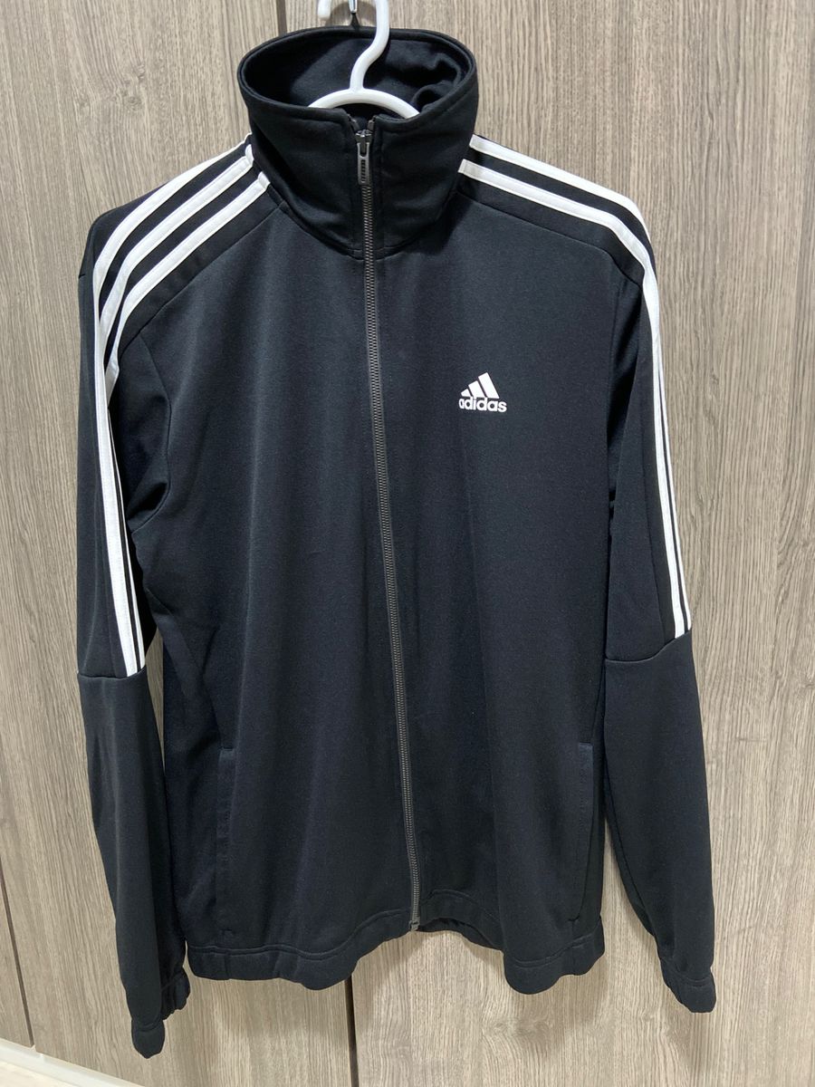 camiseta adidas gola alta