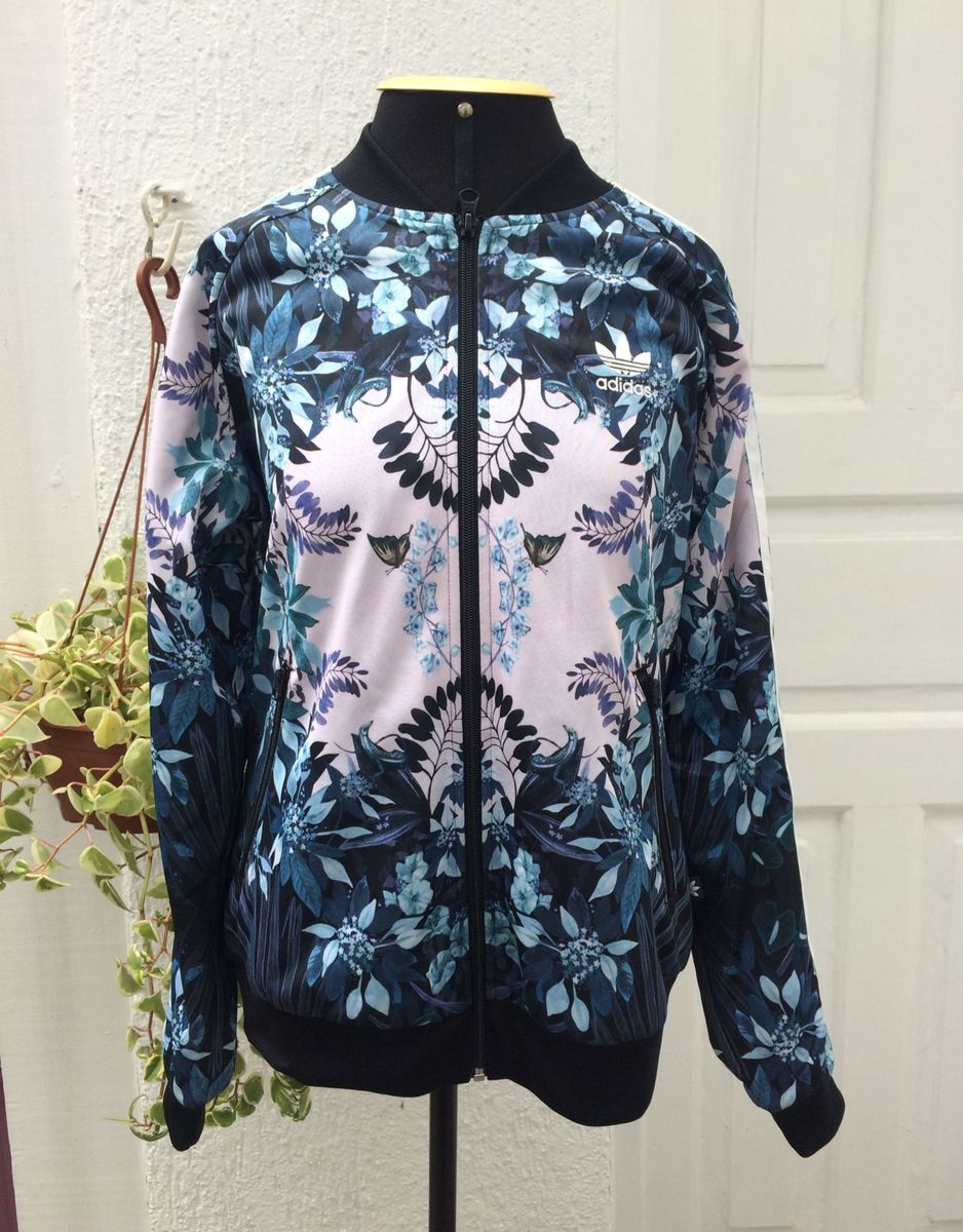 jaqueta adidas floral