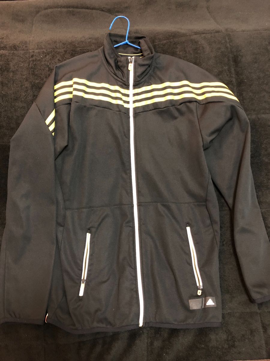 agasalho adidas amarelo e preto