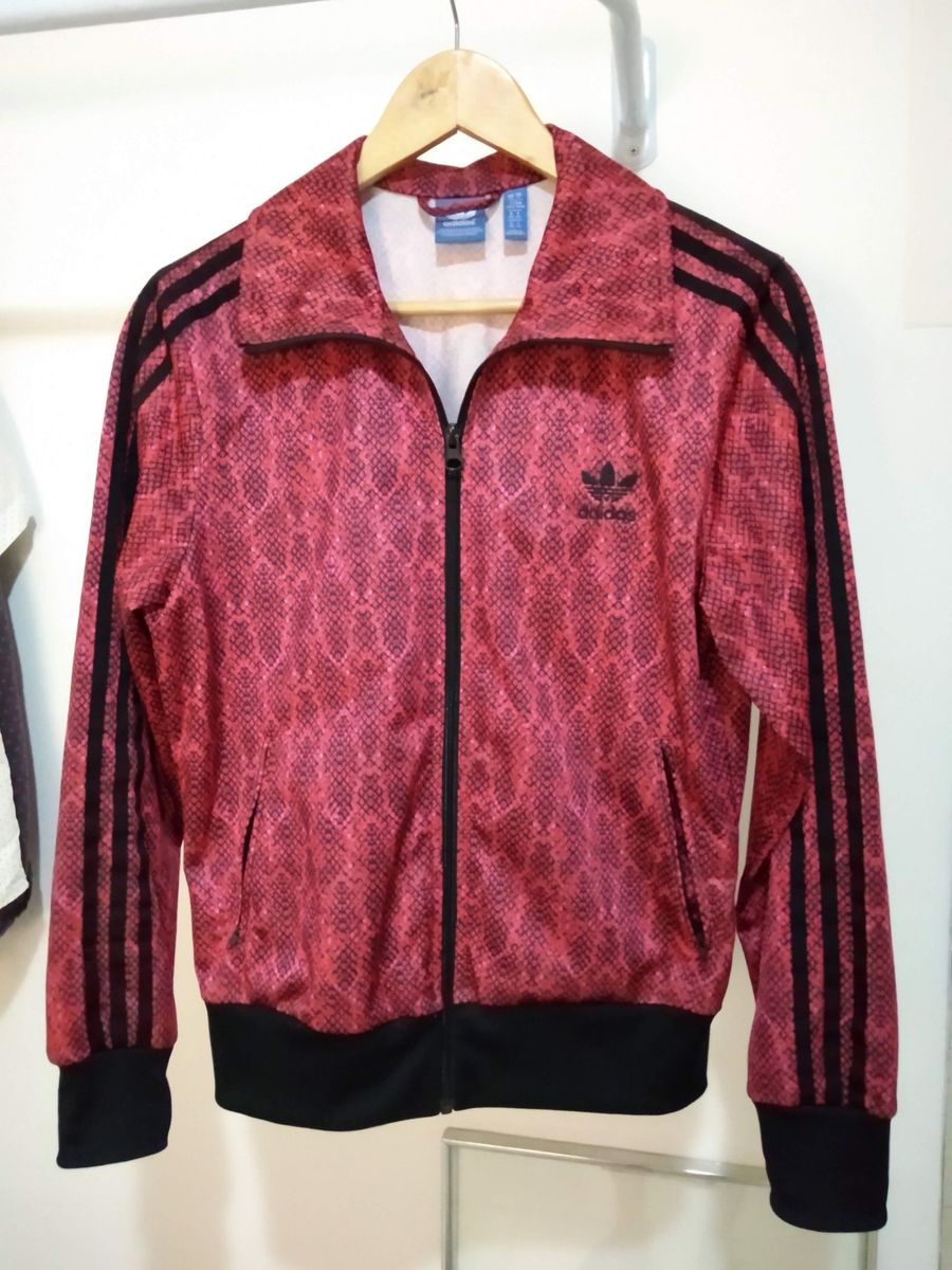 casaco adidas estampado