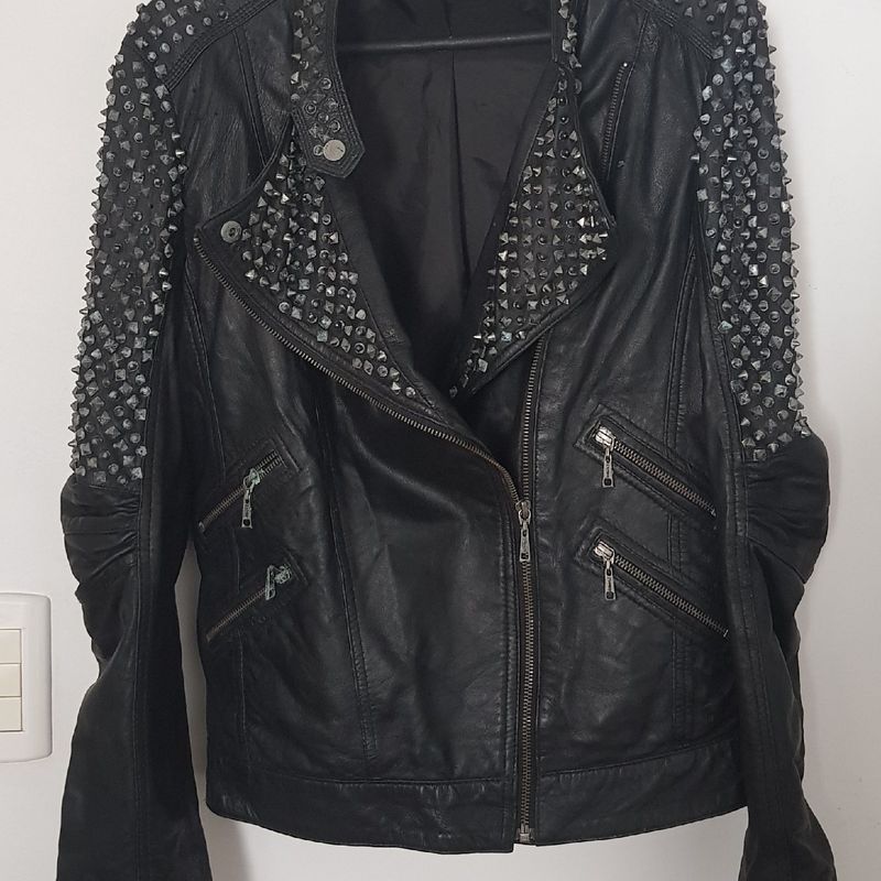 Jaqueta Animale Couro Preto com Spikes Casaco Feminino Animale