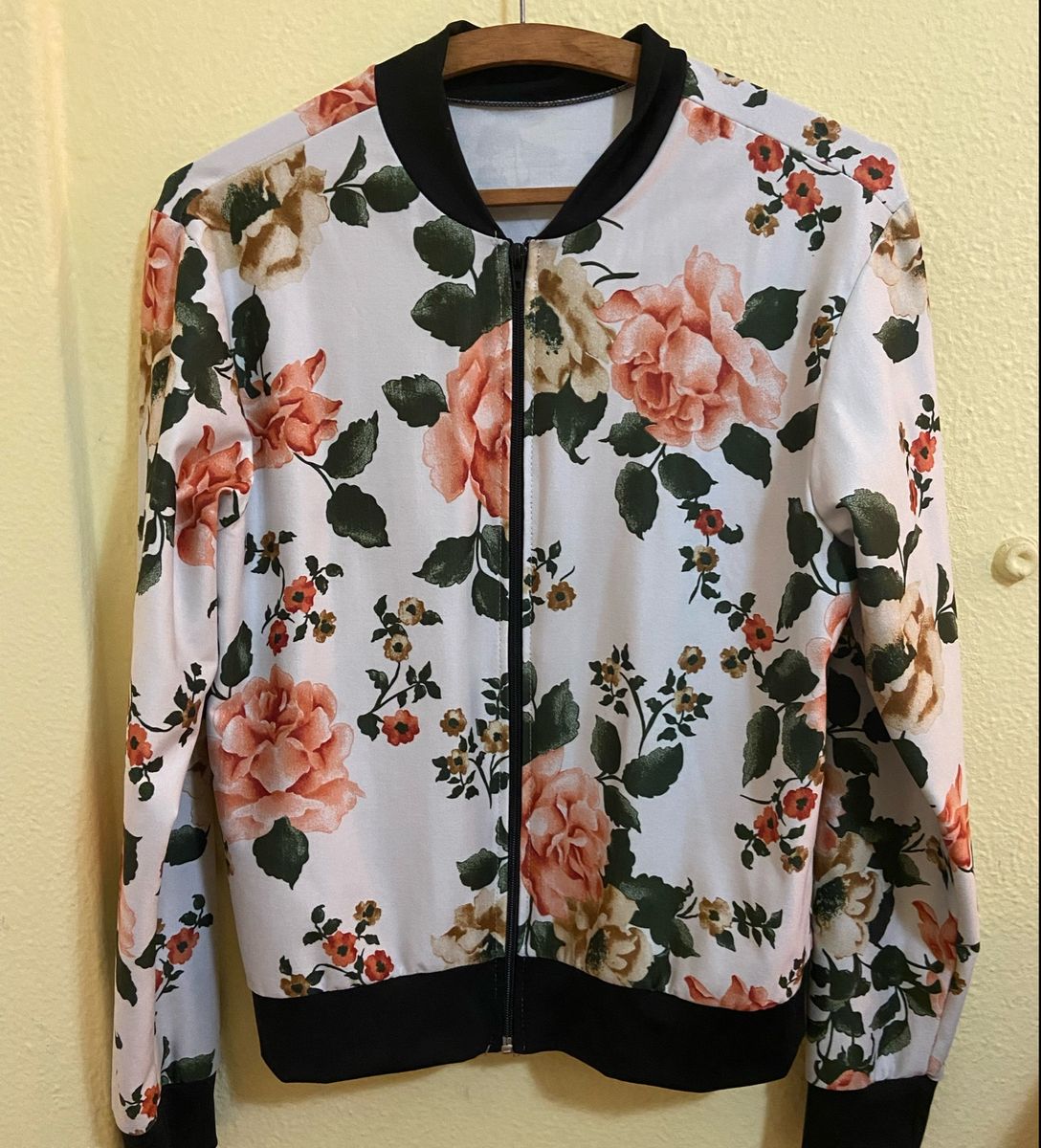 Jaqueta bomber feminina sales floral mercado livre