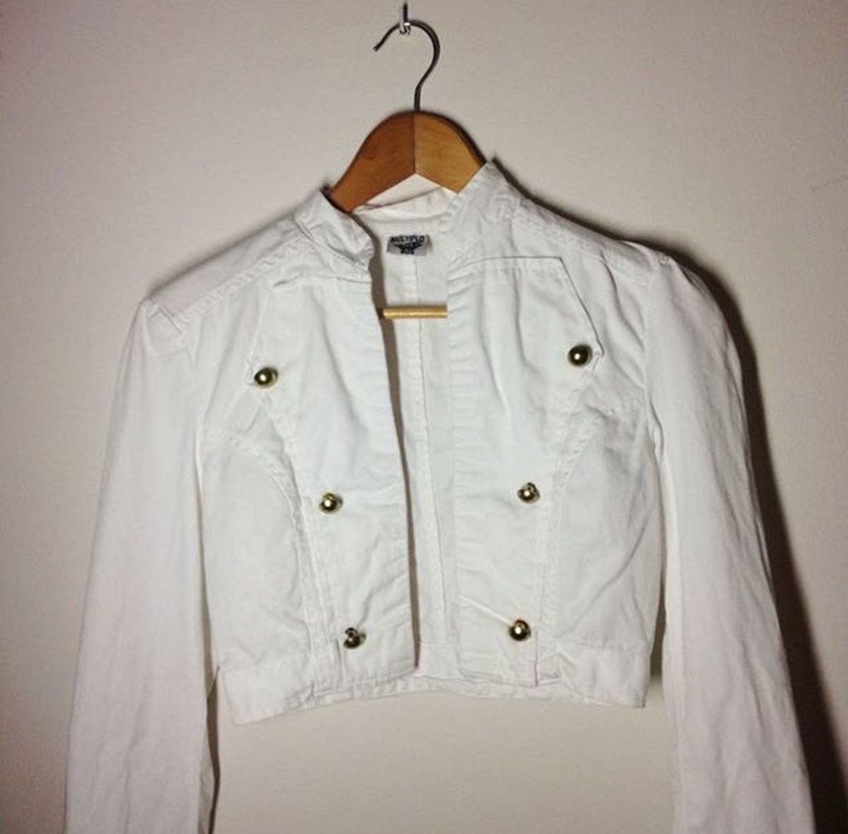 jaqueta jeans branca curta