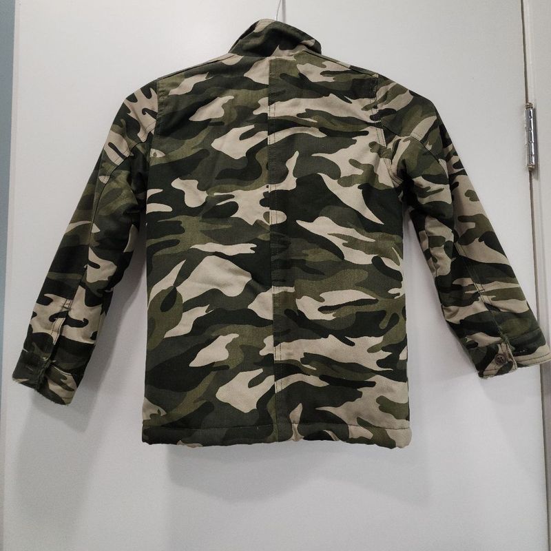 Riachuelo store jaqueta camuflada