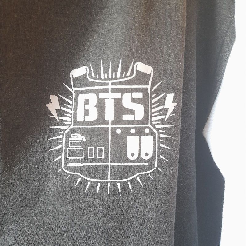 Casaco bts best sale feminino suga