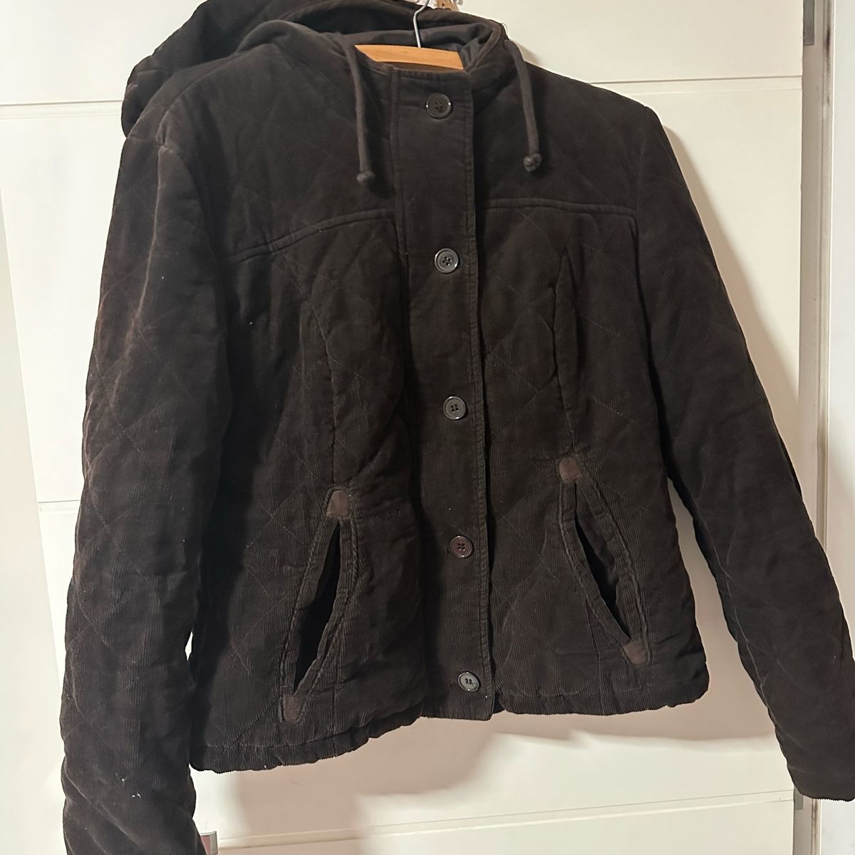 Jaqueta com Capuz Veludo 40 Clock House | Casaco Feminino Clock House ...