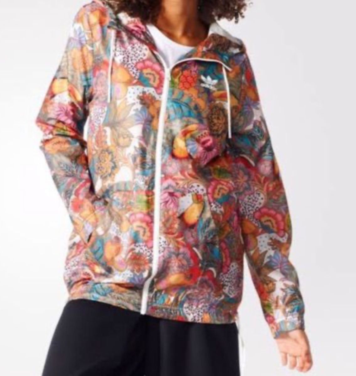 jaqueta feminina corta vento adidas